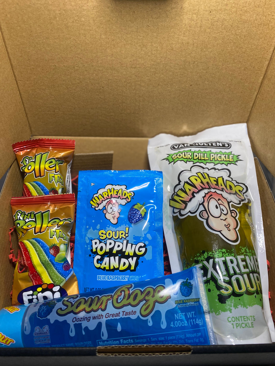 Warheads Extreme Sour Pickle Kit